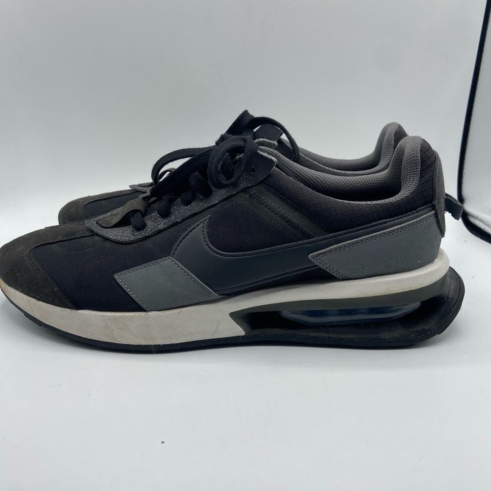 Nike Air Max Pre-Day Men’s 10.5 Black Gray Athletic Sneakers Shoes